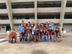Crianças da Escolinha de Futebol de Antunes visitam o "Mineirão" e o Museu Brasileiro do Futebol