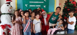 Confira as fotos de ontem (10/12/19) da visita do Papai Noel Geraldo Leonardo de Paula e de seus Ajudantes, Robson e Tatiane, na Escola Municipal Risoleta Neves, turno da tarde!