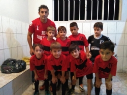 Hoje (05/12/19) houve jogo pelo Campeonato da Amizade de Futsal de Base de Antunes nas categorias 11/12/13. O Igaratinga C venceu o Antunes C por 8 a 2!