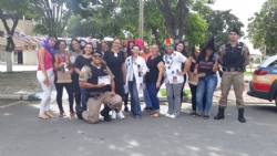 ESF Dona Maria Angélica de Jesus e Polícia Militar realizam ação de saúde com motoristas e pedestres
