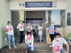 Ao longo desta semana os profissionais das equipes de estratégia saúde da família e do posto de saúde da Várzea da Cachoeira prestaram homenagens às mães. Confira as fotos!