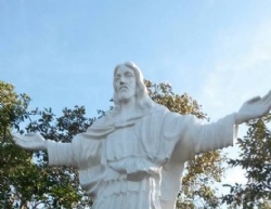Imagem de Jesus Cristo - Morro da Cruz Velha.