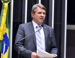 Deputado Federal Jaime Martins garante recursos para a saúde