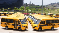 Prefeitura recebe novo ônibus para transporte escolar