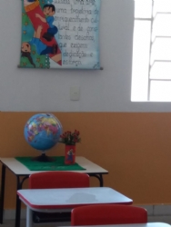 Reforma da pintura da Escola Municipal Joaquim da Costa Ribeiro  na Várzea da Cachoeira